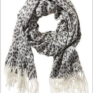 Banana Republic Melinda Cheetah Scarf